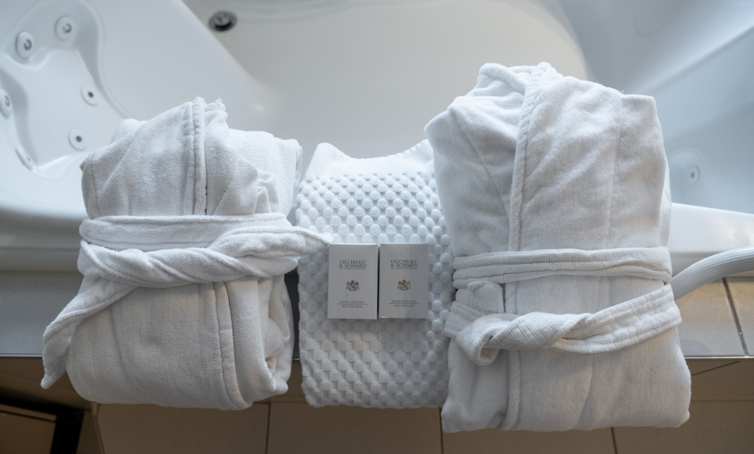 Deluxe King Suite - Towels