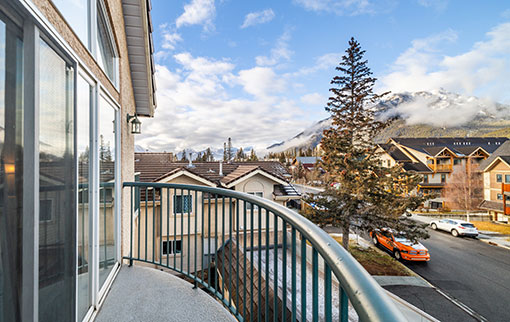 Balcony with mountain views